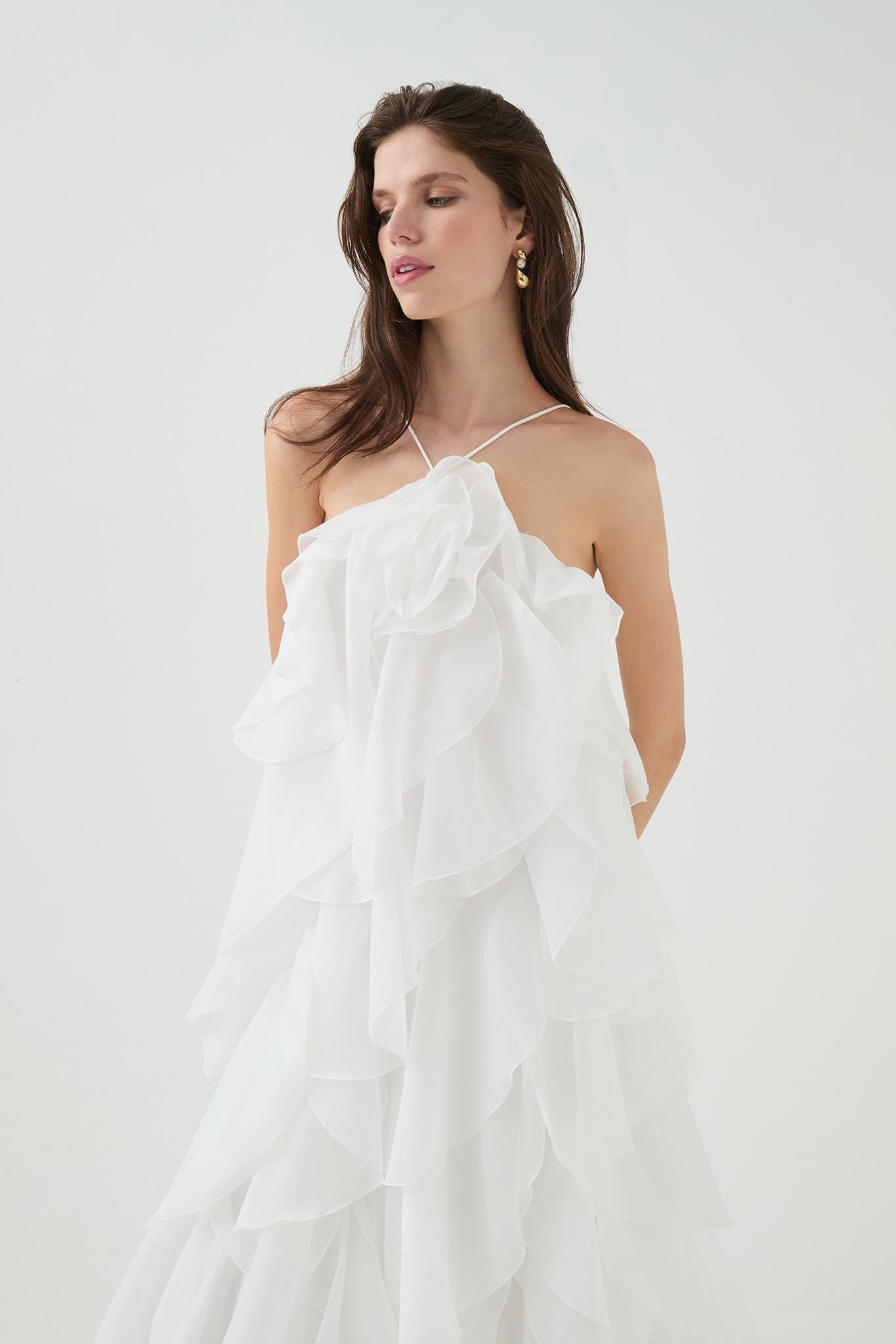3D floral dress with halter neck and ruffle details
