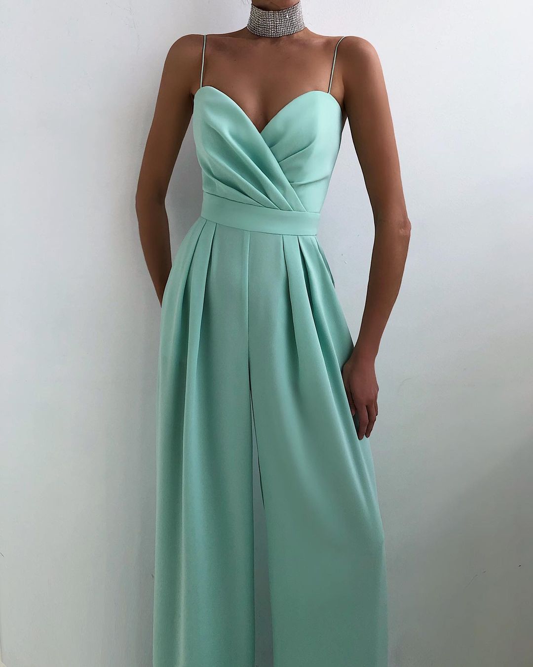 Elegant Women's Overalls | High-waisted and slim silhouette