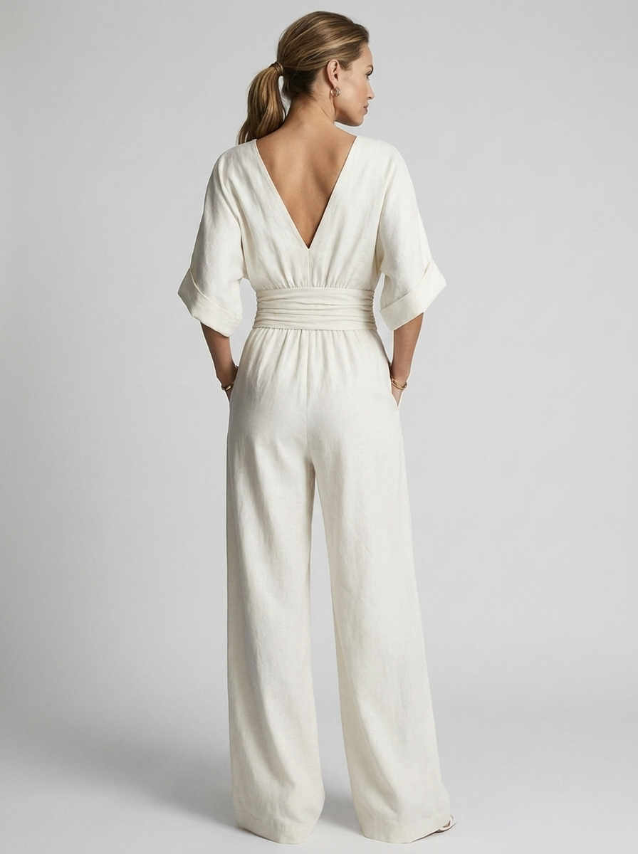 Elegant Jumpsuit With V-Neckline And Wide Legs