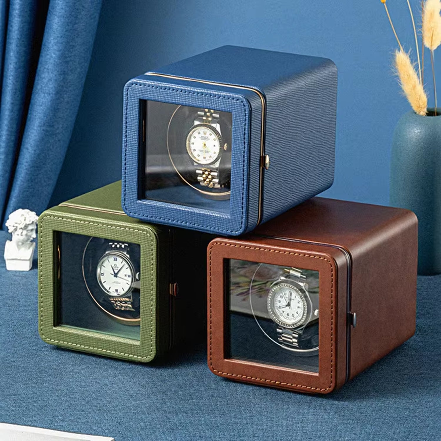 ChroniNova Watch Winder - Ultra Quiet Japanese Motor - Automatic Movement Protection - 5 Rotation Modes - USB-C Luxury Display Box
