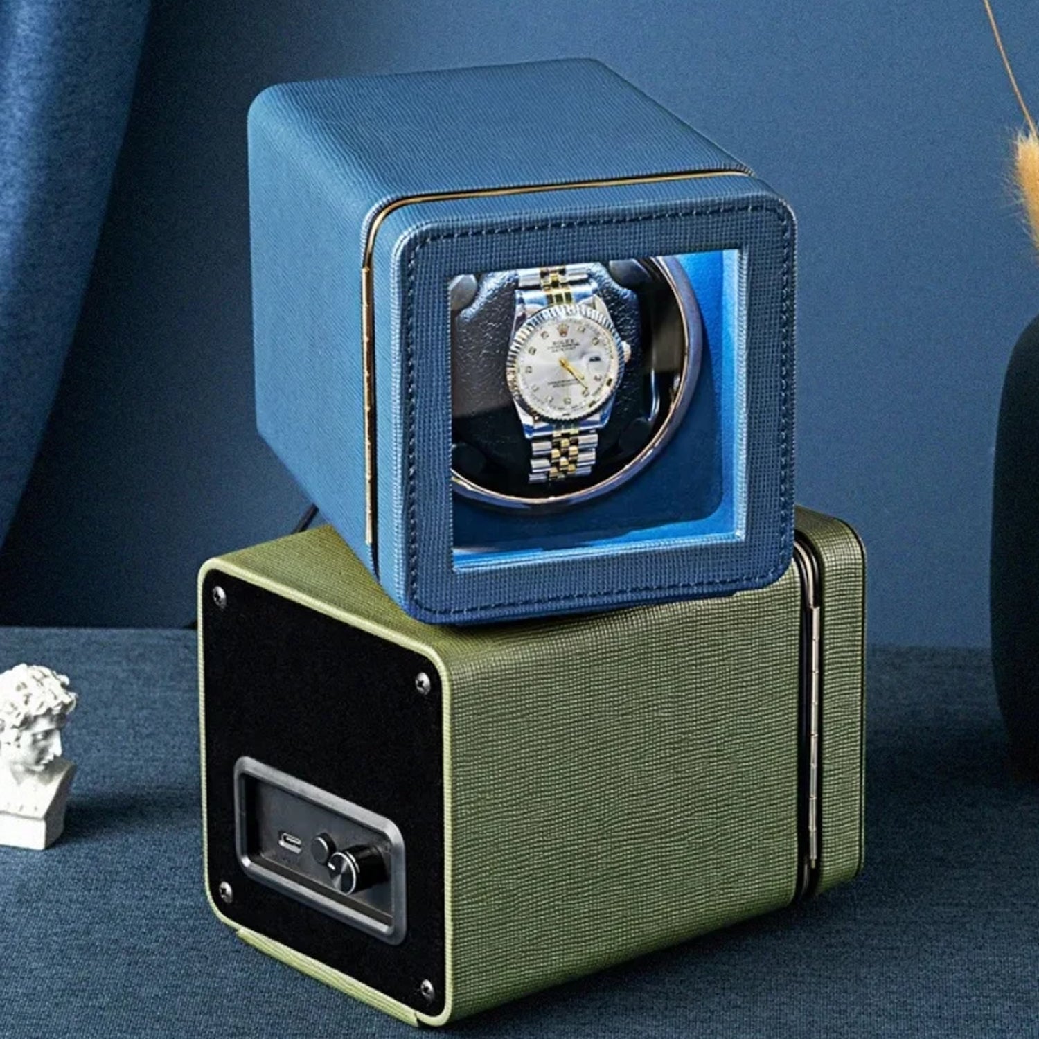 ChroniNova Watch Winder - Ultra Quiet Japanese Motor - Automatic Movement Protection - 5 Rotation Modes - USB-C Luxury Display Box