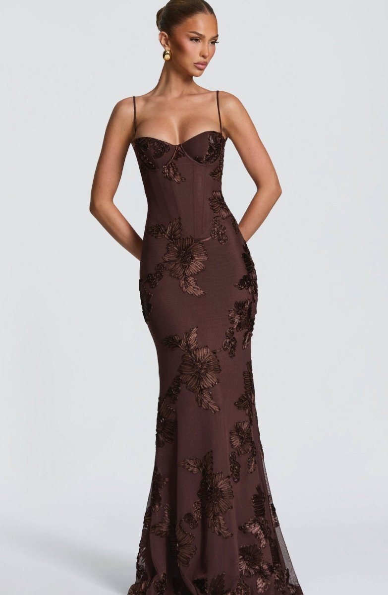 Figure-Hugging Maxi Dress with Lace