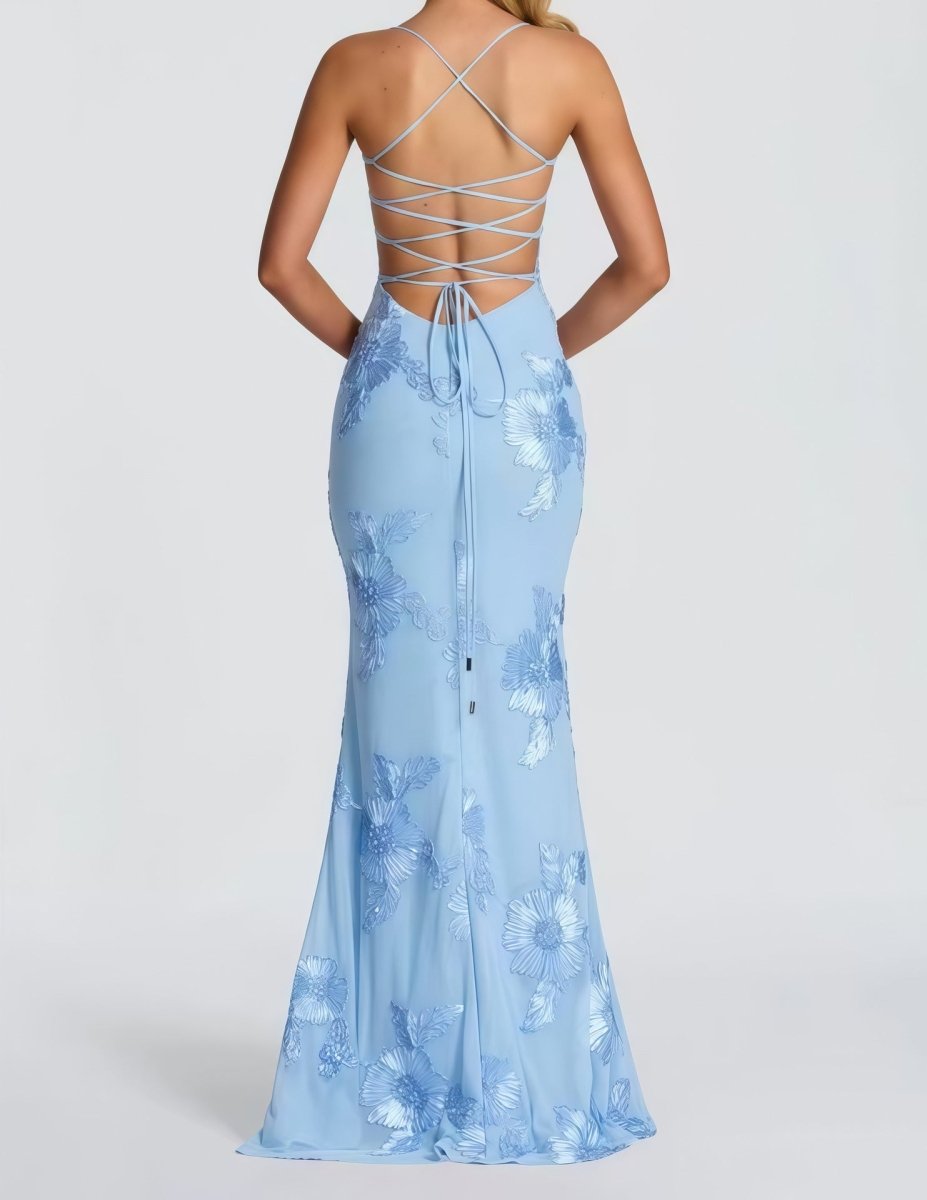 Figure-Hugging Maxi Dress with Lace
