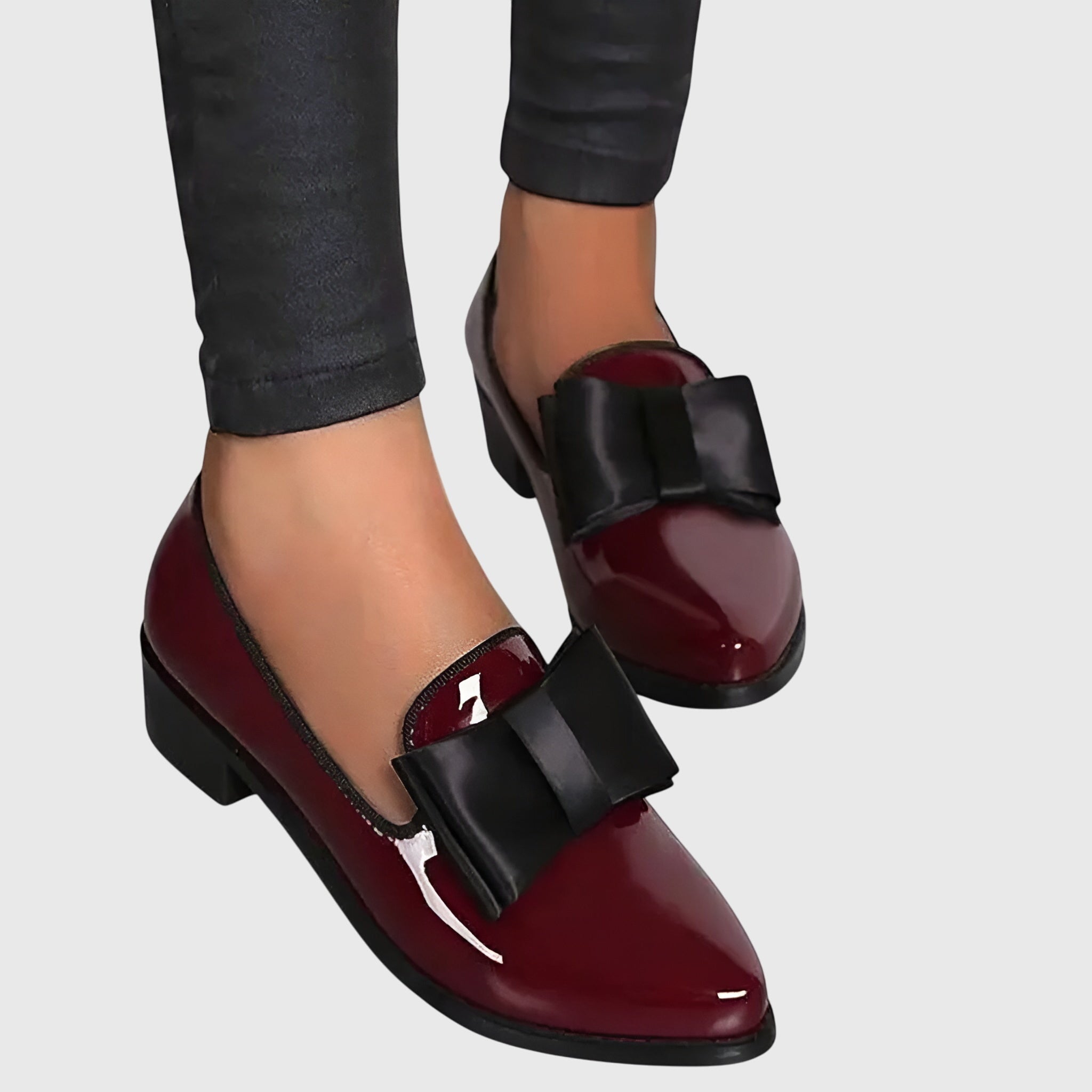 Women's Bow Pointed Loafers