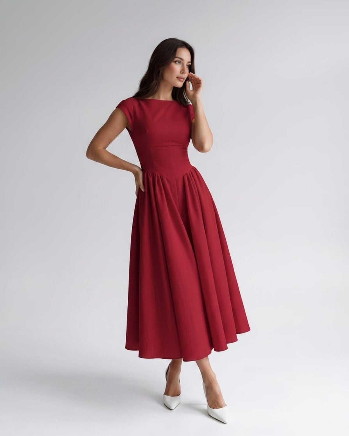 Women’s Sleeveless Boat Neck Cocktail Midi Dress